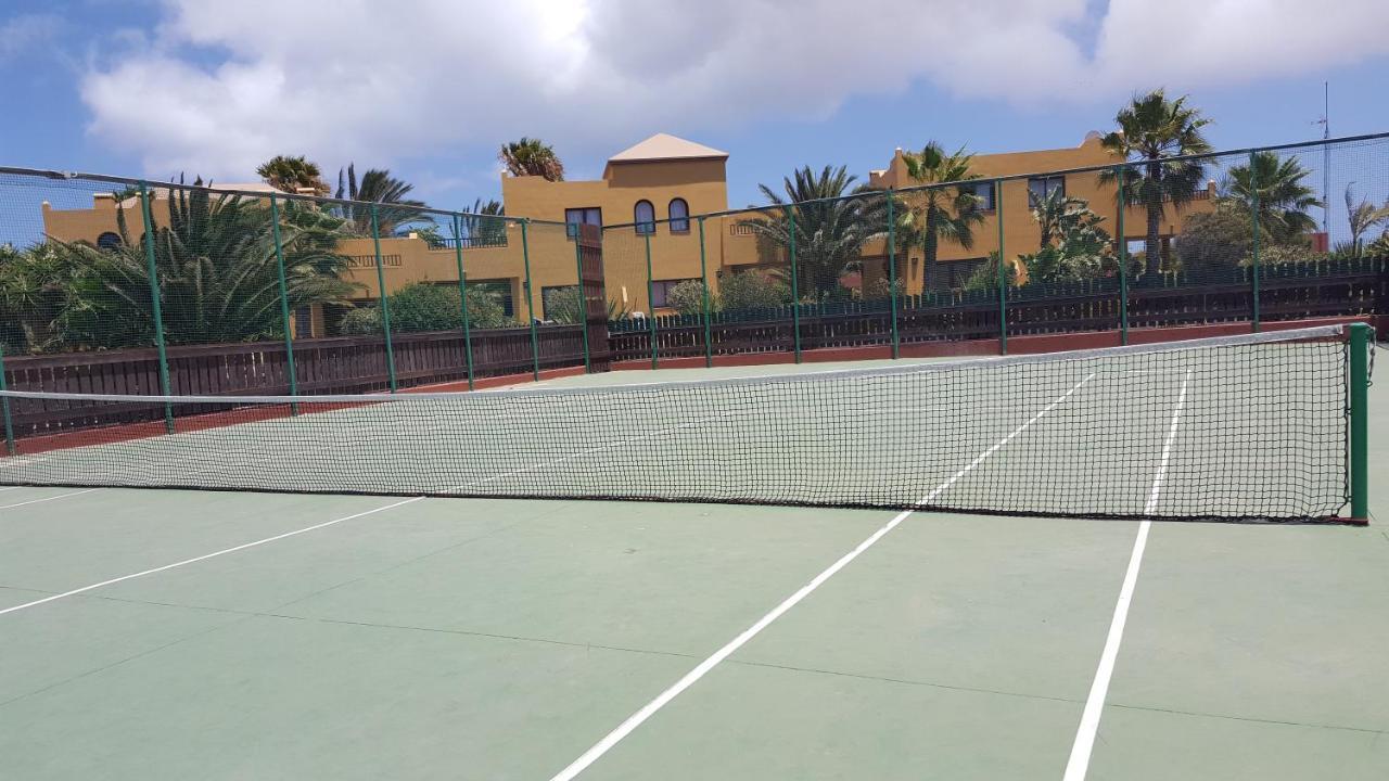 Tamarindo I Piscinas De Agua Salada Lägenhet Corralejo Exteriör bild